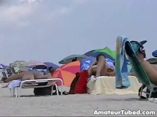 Esibizionisti nudi sulla spiaggia sesso all´aperto eccitante #16