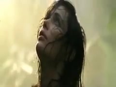 Le scene di nudo integrale di Emmanuelle Beart nel film Vinyan #17
