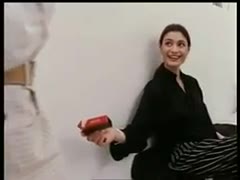 Alyssa Milano celebrità nuda in una scena di uno dei suoi film #5