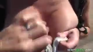 La bionda Casi James succhia e fotte cazzi all'aperto senza nessun pudore #2