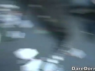 Ragazze del college calde si baciano mentre i loro partner stanno scopando le loro fighe #14
