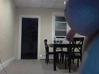 Ragazza incinta e sexy cammina per casa nuda e si mostra in webcam #15