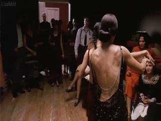 Salma Hayek - Frida scena sexy #21