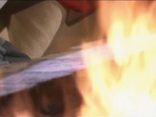 Milf tettona con una figa rasata è il sogno che diventa realtà per un ragazzo che non scopa da un po' #1