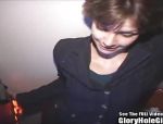 Troia lesbo fa pompini al glory hole #2