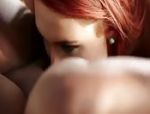 Lesbo interrazziale con due tettone #8