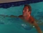 Doppia penetrazione alla piscina #4