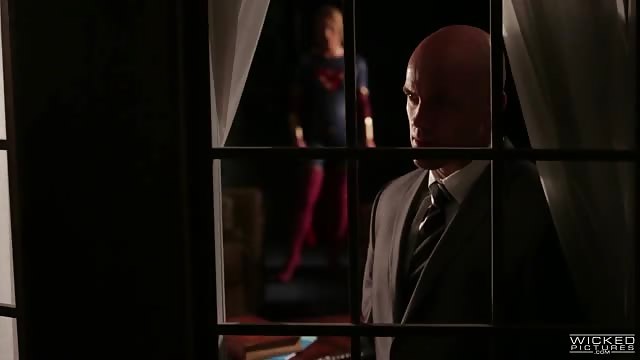 Lex Luthor si sbatte la stretta figa di Superwoman #3
