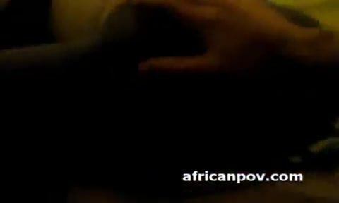 Grande culo nero pazzesco africano Jennifer in ripresa in primo piano amatoriale #11