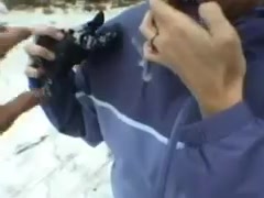 Video amatoriale di gran pompino sulla neve sborrata bianca #18