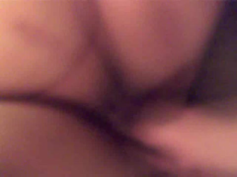 Donna sexy grassa gioca con la sua figa bagnata si masturba con vibratore #7