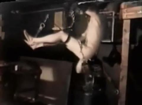 Del sesso gay vintage in cui si mostra una prova di profondo fisting anale #2