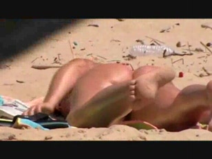 Sesso vero amatoriale sulla spiaggia #1