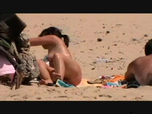 Sesso vero amatoriale sulla spiaggia #7